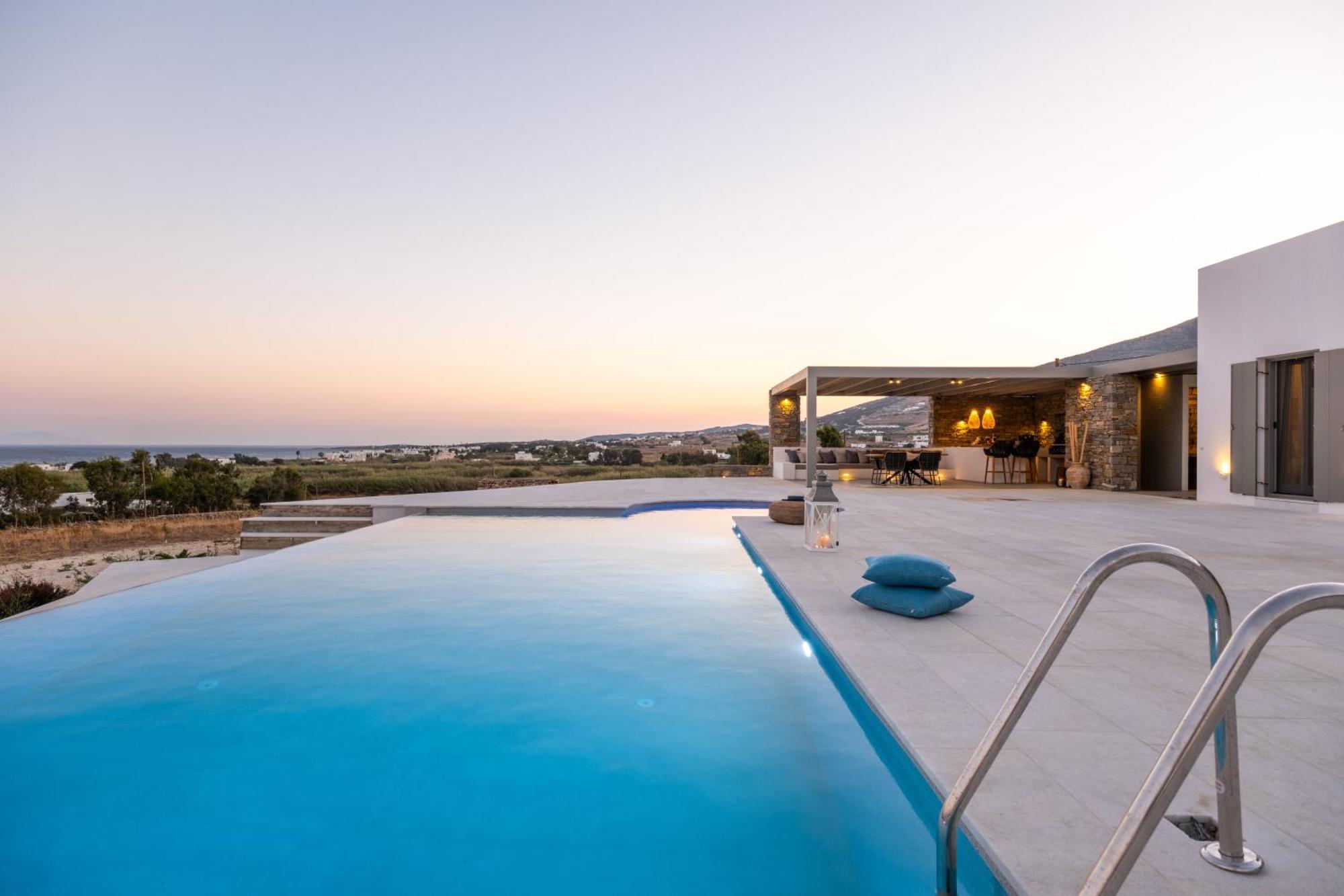 Golden Bay Luxury Villas And Suites Хриси-Акти Экстерьер фото